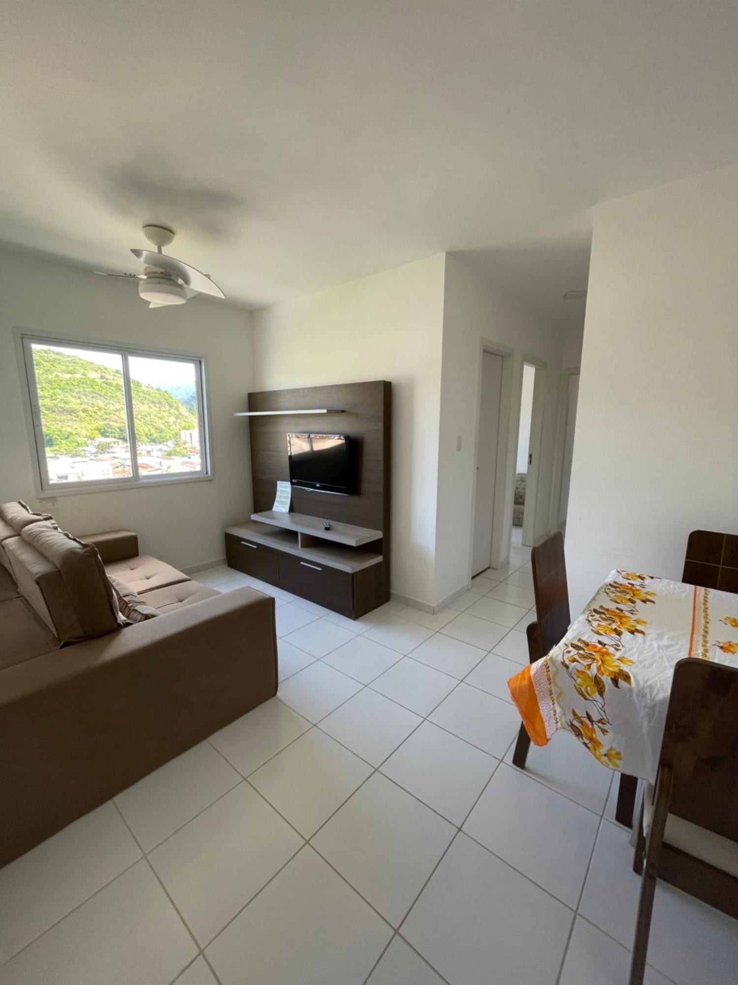Apartamento No Setimo Andar - Estacionamento - 850 Metros Da Praia - Pet Friendly Caraguatatuba Exterior photo