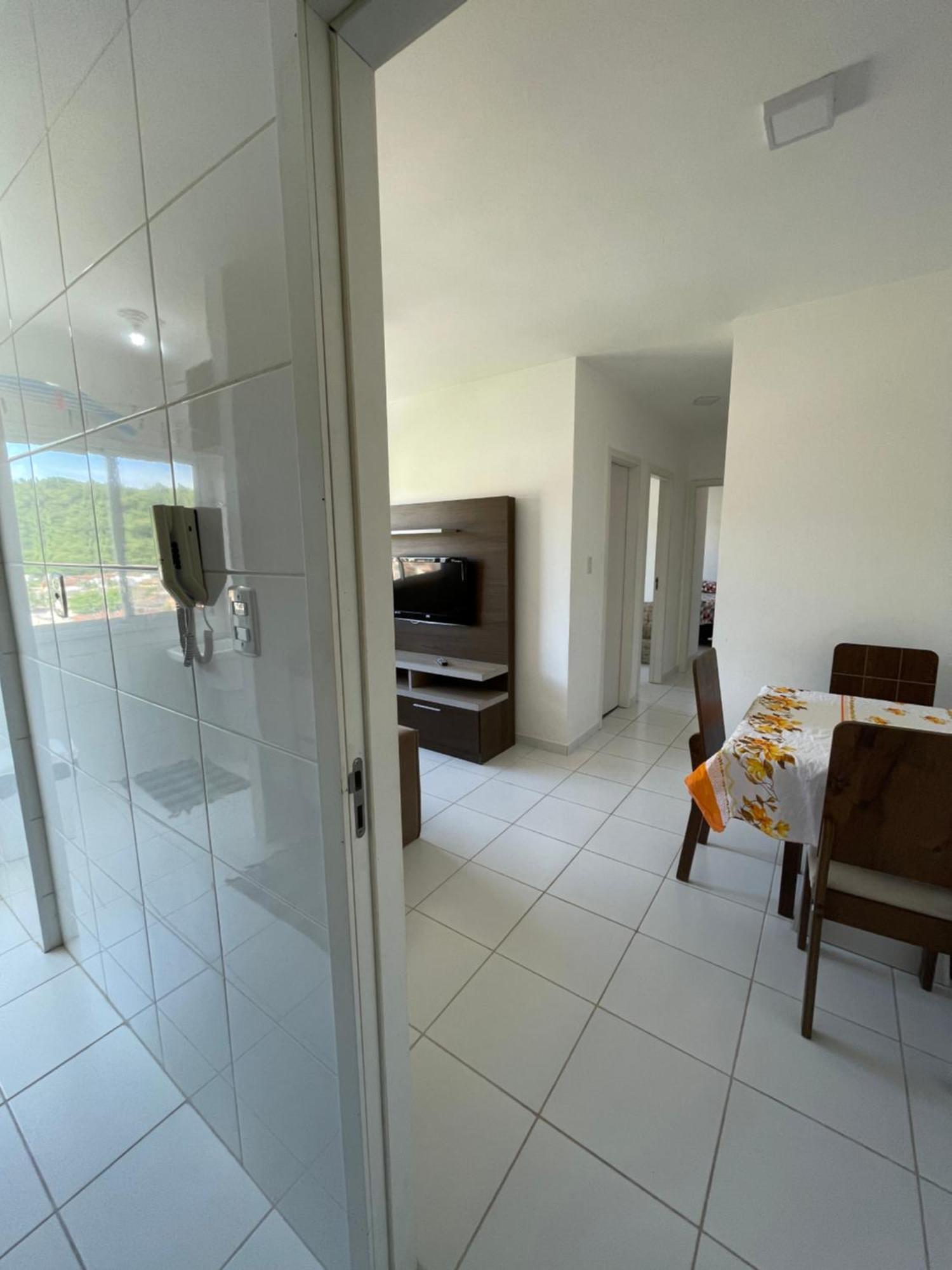 Apartamento No Setimo Andar - Estacionamento - 850 Metros Da Praia - Pet Friendly Caraguatatuba Exterior photo